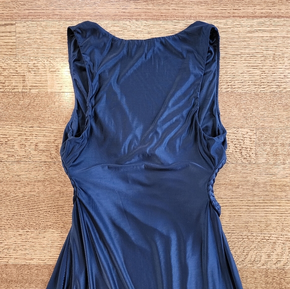 SKY Truls Super Sexy Lace GOWN, Navy Sz M/L - Picture 11 of 17